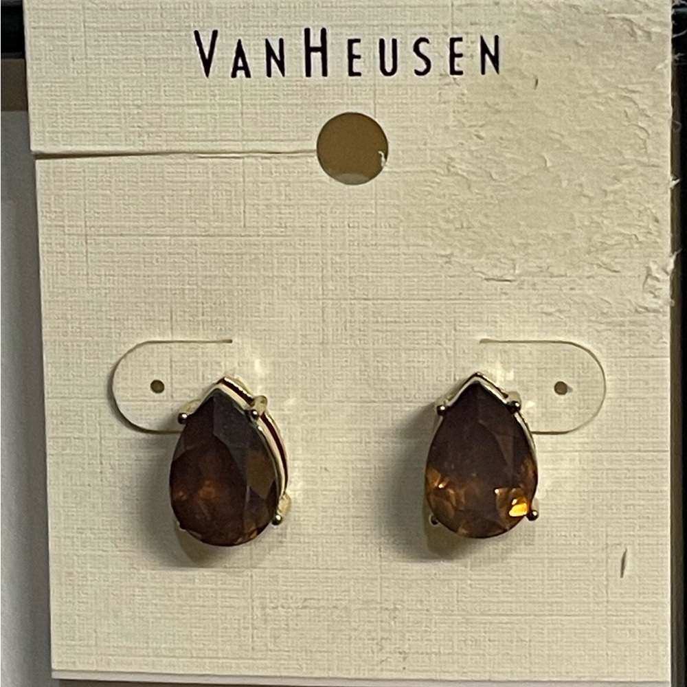 Van Heusen Teardrop Post Earrings / Amber Gold Plated / 1/4" wide / 1/2" Height
